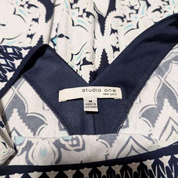 Studio One Women's Navy Blue White Printed Shift Boho Chic Dress Size Medium - Picture 8 of 9